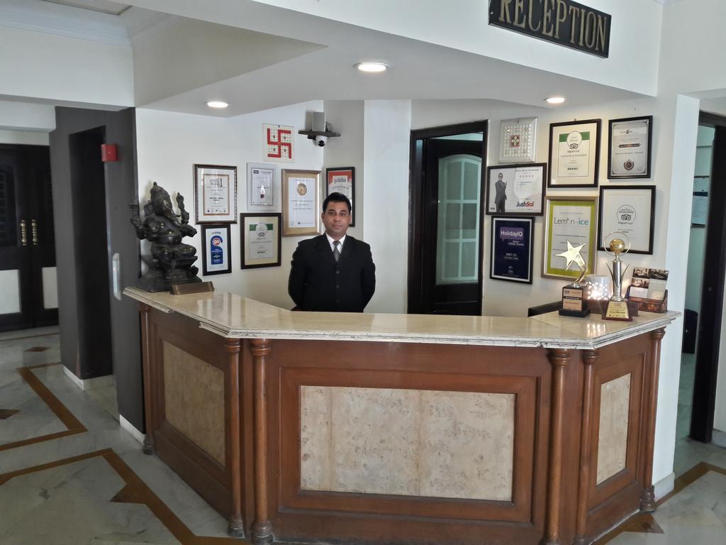 Hotel Shiva residencia Dehradun Exterior foto