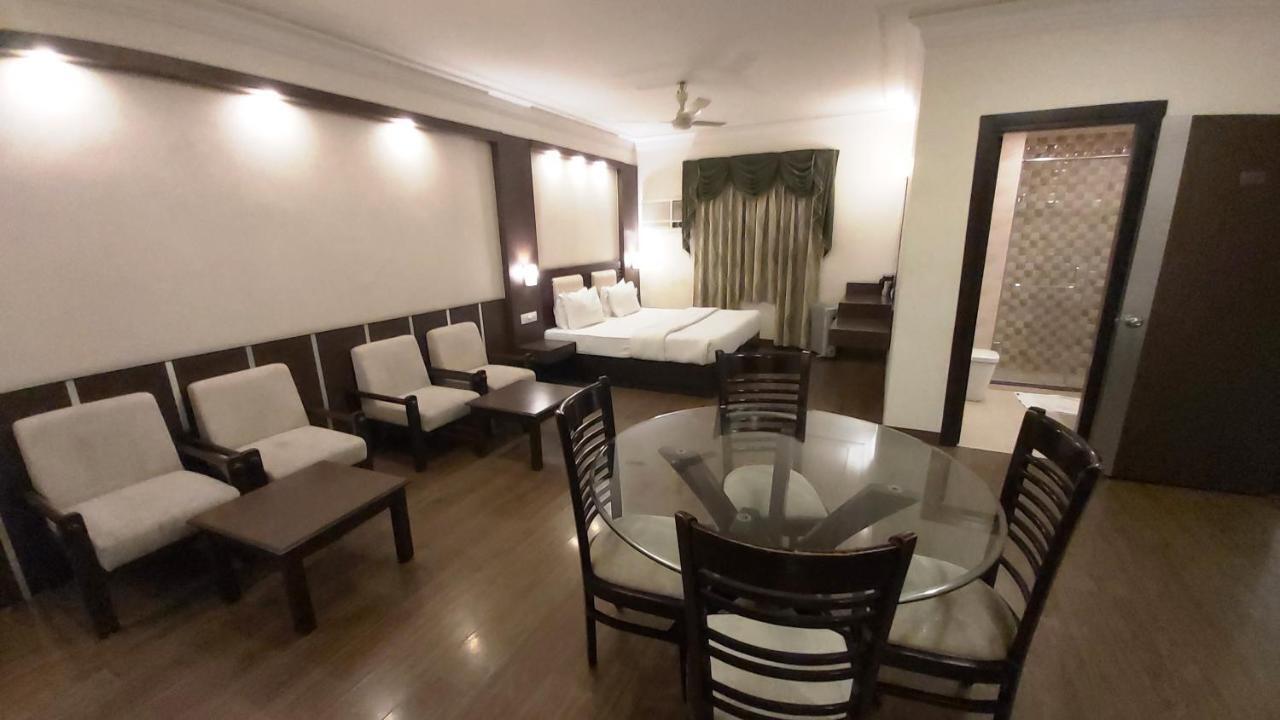Hotel Shiva residencia Dehradun Exterior foto